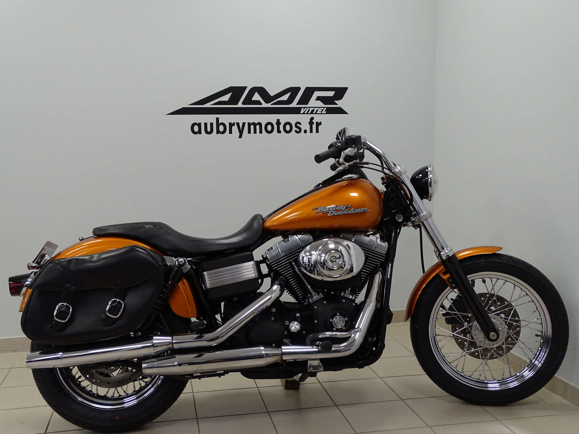 HARLEY-DAVIDSON 1584 DYNA STREET BOB 1584