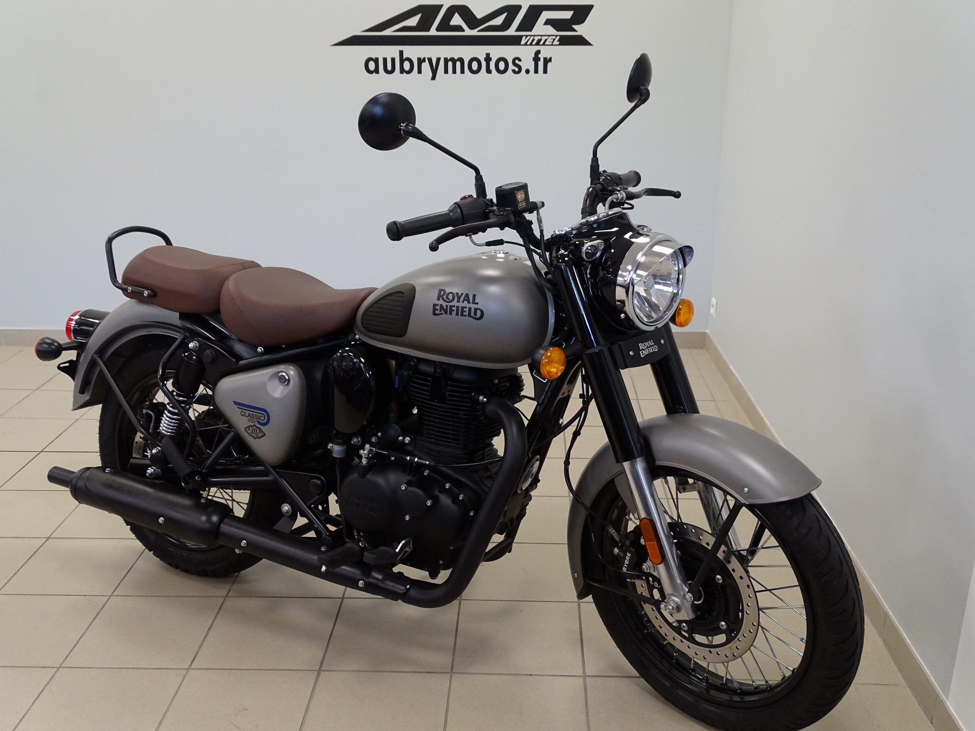 ROYAL ENFIELD 500 CLASSIC