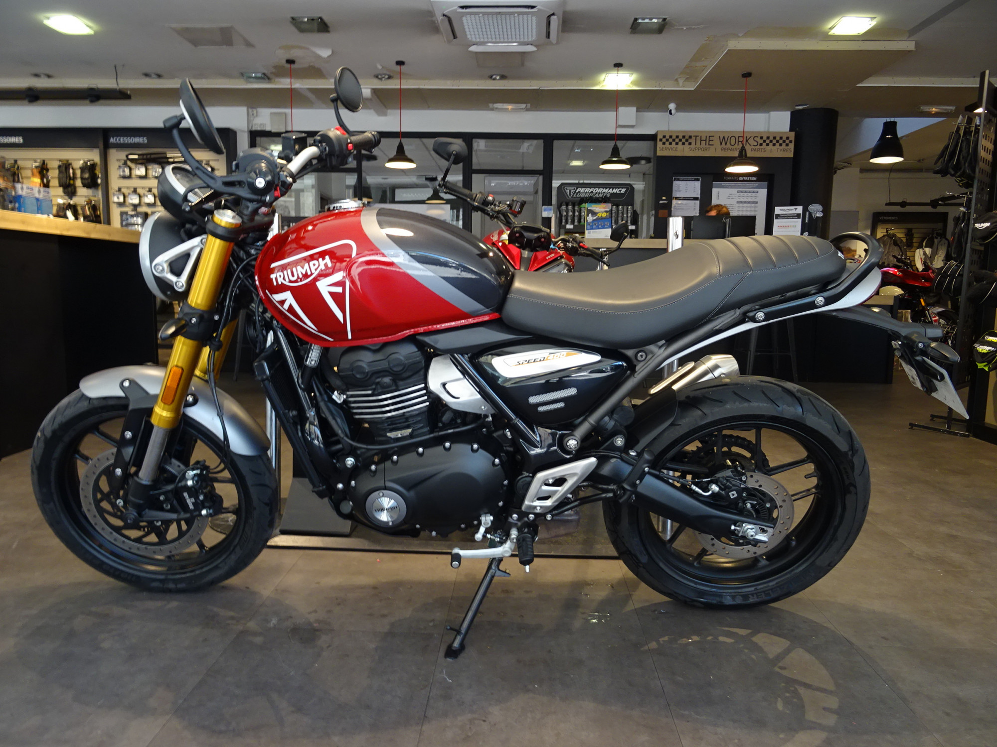 TRIUMPH 400 SPEED 400
