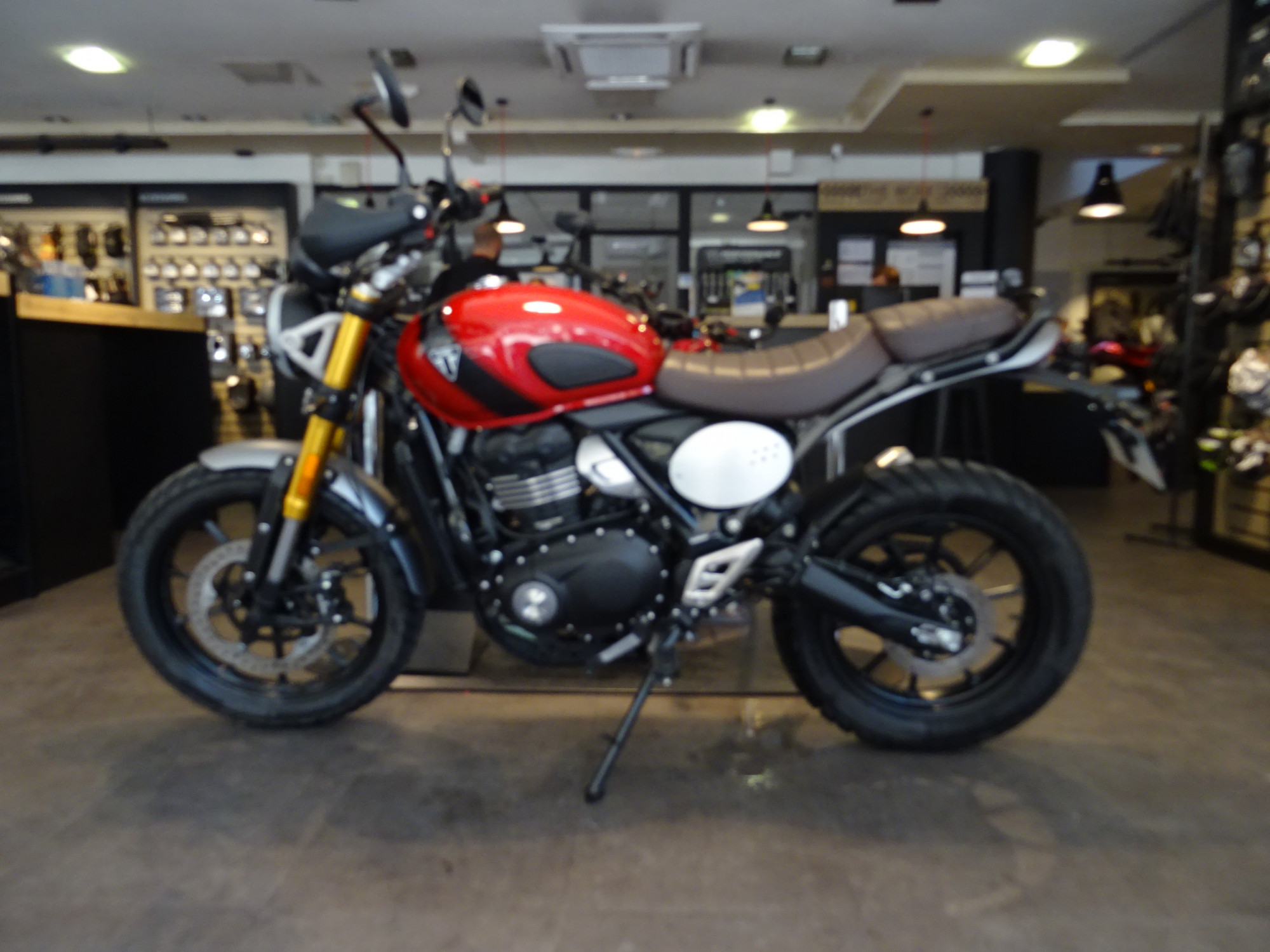 TRIUMPH 400 Scrambler 400 X