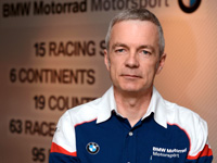 Interview Udo Mark : la nouvelle stratégie de BMW en Superbike