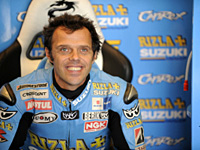 Loris Capirossi reste chez Suzuki en 2010