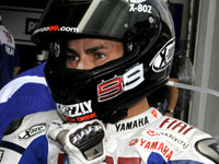 Jorge Lorenzo s'offre un nouveau team manager en 2010