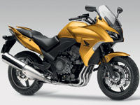 Honda peaufine sa CBF1000 pour 2010