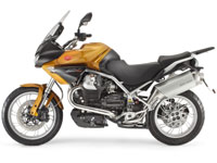 Les ambitions de Moto Guzzi avec les Stelvio 1200 et 1200 NTX 2011