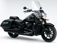 Nouveau Suzuki Intruder C1500T 2013, l'Intruder multitâches