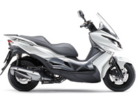 Kawasaki lance un nouveau scooter J125