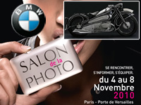 BMW expose ses motos au Salon de la Photo de Paris