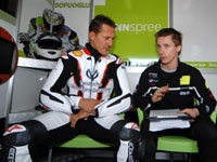 Michael Schumacher essaie la Honda 1000 CBR Ten Kate !