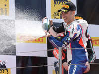 Pour Melandri, le véritable champion WSBK 2012 est Sykes