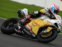 WSBK Silverstone : Smrz souffle la pole à Camier !