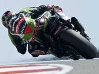 WSBK Portugal (1) : Sykes gagne devant Guintoli et Baz