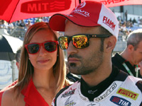 Le champion IDM Forés remplace Giugliano en World Superbike