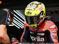 Record de la piste déjà battu par Aleix Espargaro sur Aprilia à Barcelone

En pole du GP de Catalogne l’an passé, Aleix Espargaro impressionne dès l’ouverture de cette édition 2023 en battant son propre record absolu sur le circuit de Montmelo ! Le pilote Aprilia veut effacer sa déconvenue de 2022 : une erreur d’inattention lui avait coûté une brillante deuxième place en course, derrière le magistral Fabio Quartararo...
