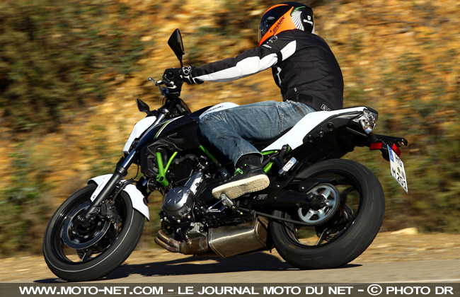  Essai Z650 : le roadster Kawasaki, plus léger que l'ER