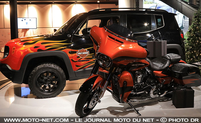 Le Père Noël en Harley-Davidson sur les Champs-Elysées