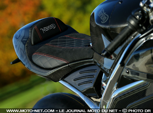  Norton V4 RR : la 