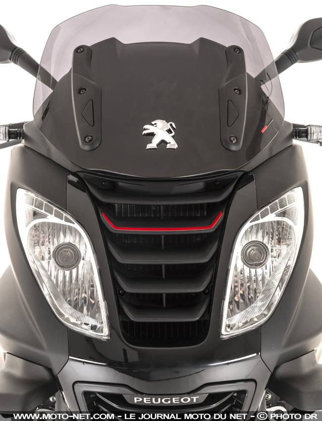 Scooters Peugeot 2017 : nouveau Metropolis 400 ABS TCS et inédit Belville 125