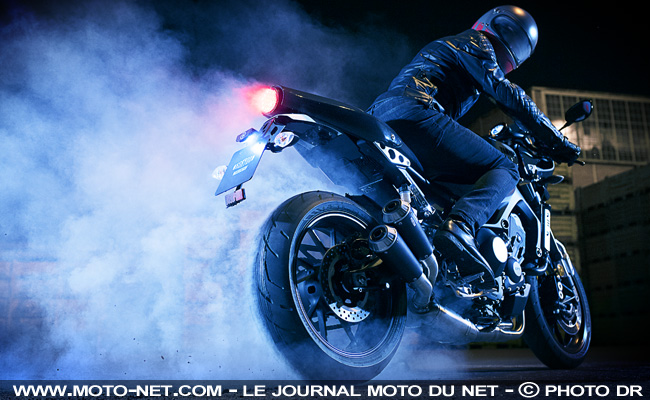 L'italien Abarth réinterprète la Yamaha XSR 900 en 695 exemplaires