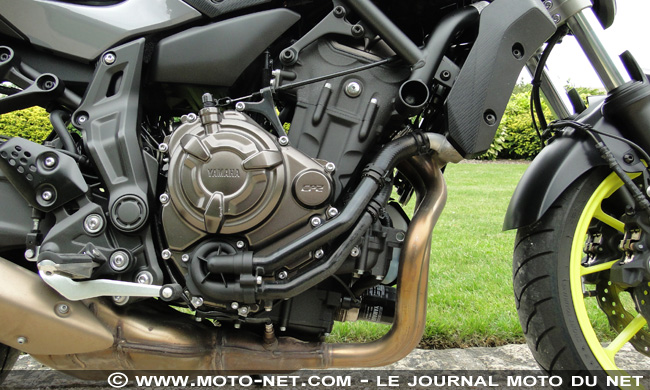 Duel CB650F Vs MT-07 : le roadster 4-pattes Honda contre le CP2 Yamaha