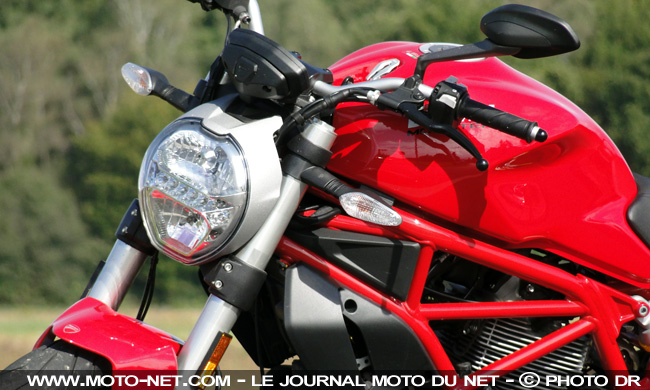  Duel Shiver 900 Vs Monster 797 : roadster sauce vénitienne ou bolognaise ? 