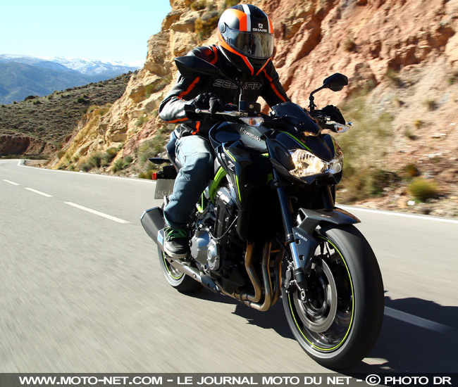Essai Z900 : le roadster Kawasaki tout neuf, sans aides Essai Z900 : le roadster Kawasaki tout neuf, sans aides