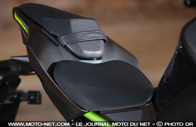 Essai Z900 : le roadster Kawasaki tout neuf, sans aides Essai Z900 : le roadster Kawasaki tout neuf, sans aides