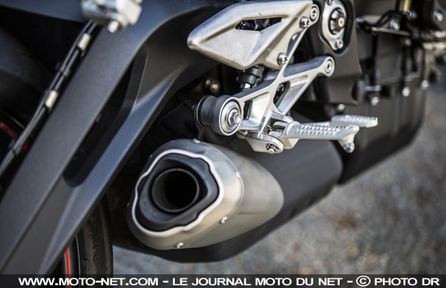 Essai Street Triple 765 RS : le roadster super sport de Triumph