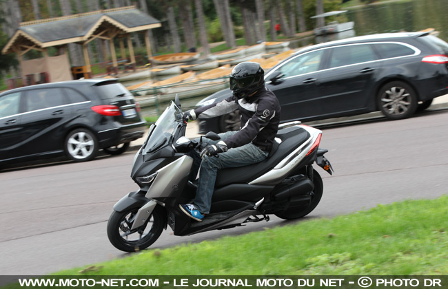 Essai Yamaha Xmax 125 : le retour du roi des scooters 125 ?