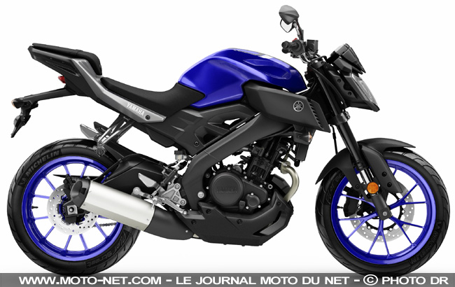 Nouveaux coloris 2017 dans la gamme motos Yamaha 
