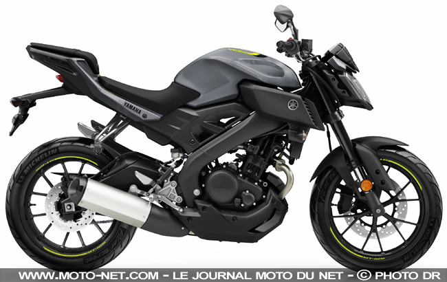 Nouveaux coloris 2017 dans la gamme motos Yamaha 