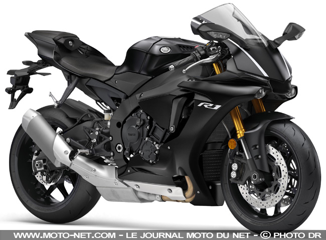 Nouveaux coloris 2017 dans la gamme motos Yamaha 