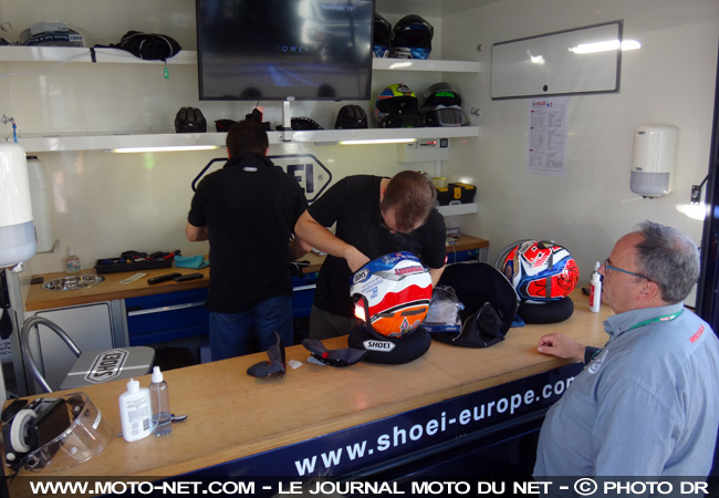 Interview : le camion Shoei France au petit soin pour les pilotes WorldSBK