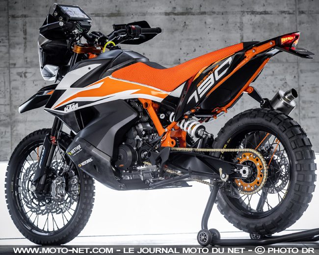KTM 790 Adventure R : le prototype avant la série, encore une fois