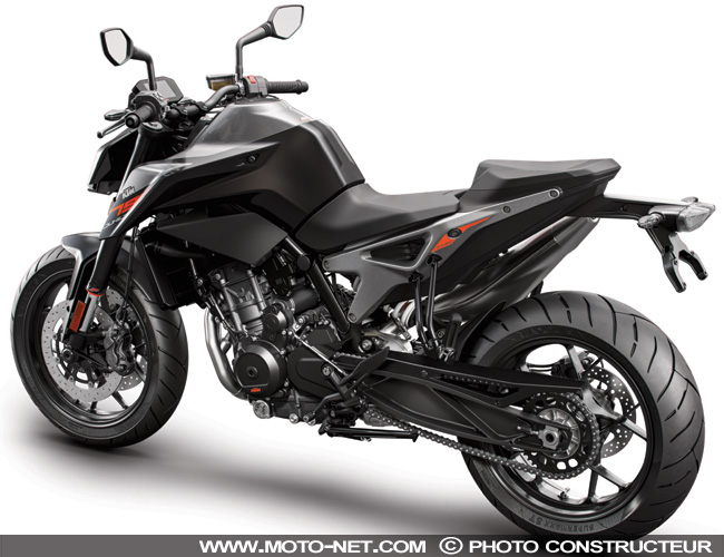  KTM 790 Duke : du prototype au roadster de série 
