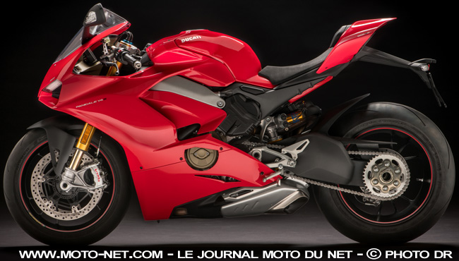  Ducati Panigale V4 : la même en deux fois mieux ?