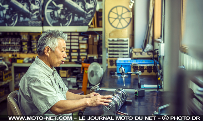 Kawasaki dévoile trois préparations de la future Z900RS