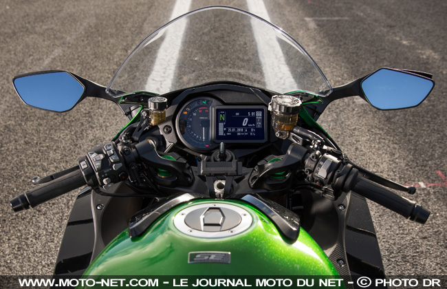  Essai Kawasaki Ninja H2 SX : moto routière sportive, en vert et contre tout...