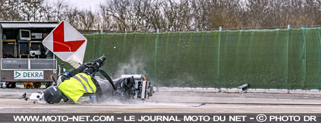  Les routes allemandes plus sûres grâce aux panneaux en plastique 
