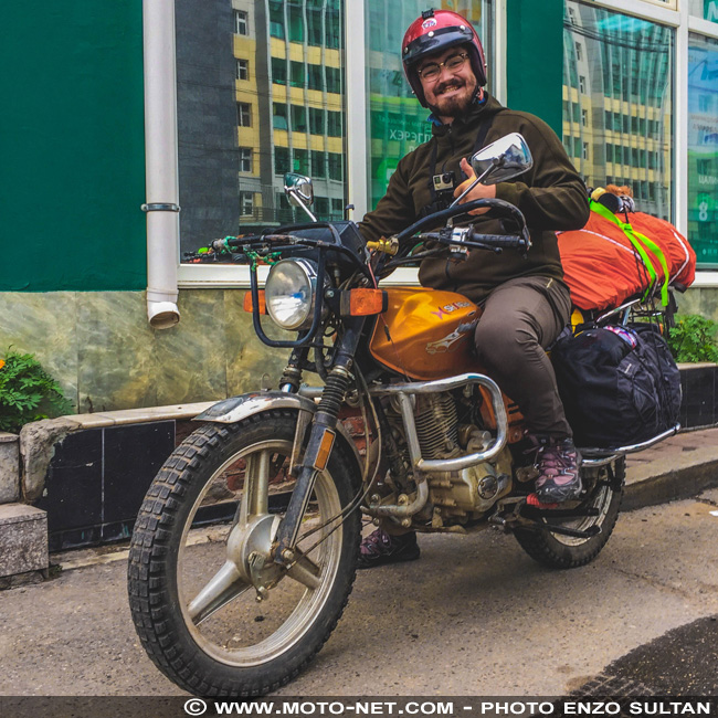 Série road trip : Voyage moto de Paris en Mongolie sur une Honda Transalp