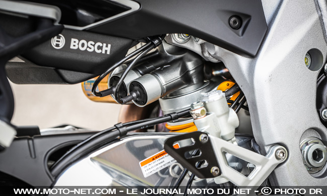 Essai Tuono V4 1100 Factory 2019 : électrostimulation pour le roadster Aprilia