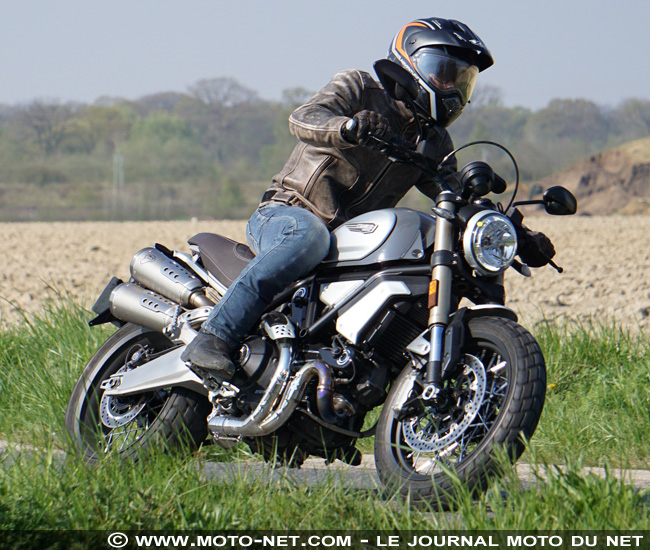  Duel Ducati 1100 Vs Triumph 1200 XC : Scrambler contre Scrambler