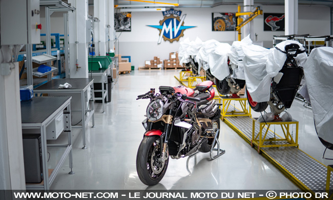 MV Agusta fête le succès des Brutale 1000 et Superveloce Serie oro