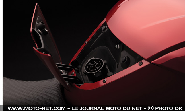  Zero Motorcycles fait péter les watts et les Nm avec sa SR/F ! 
