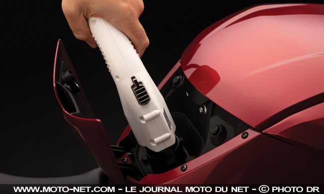  Zero Motorcycles fait péter les watts et les Nm avec sa SR/F ! 