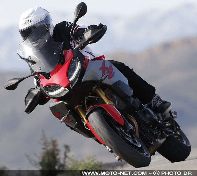  Essai F900XR : la nouvelle moto Sport GT de BMW