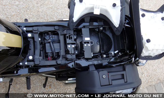 Duel Versys 1000 Vs FJR1300 : le maxitrail routier a tué le Sport GT ?
