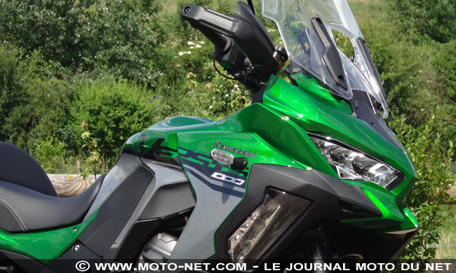 Duel Versys 1000 Vs FJR1300 : le maxitrail routier a tué le Sport GT ?