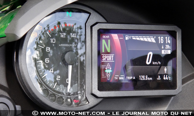 Duel Versys 1000 Vs FJR1300 : le maxitrail routier a tué le Sport GT ?