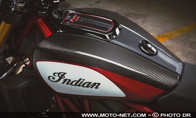  FTR Carbon et Scout Bobber Sixty : Indian travaille ses gammes 